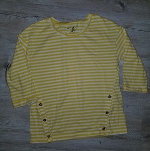 GIRL YELLOW SHIRT GENTLY  USED* GAP*